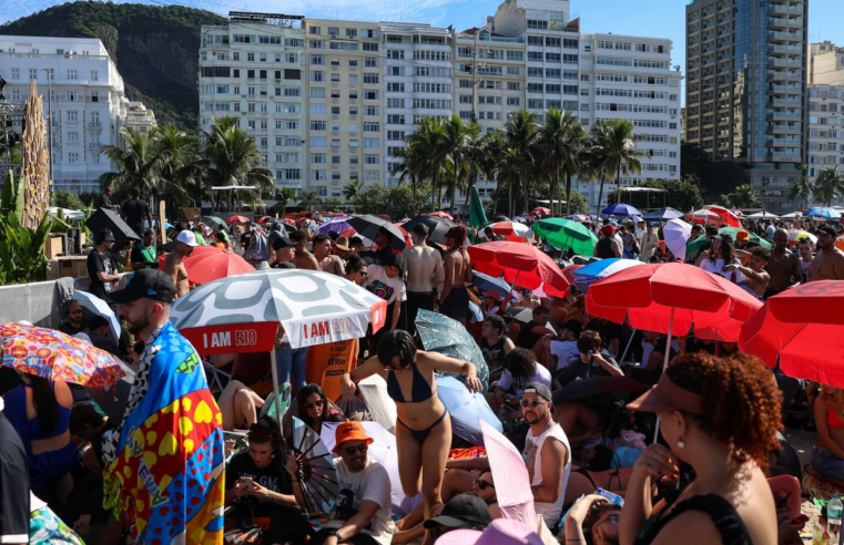 Show de Lady Gaga leva 2,1 milhões de pessoas para Copacabana