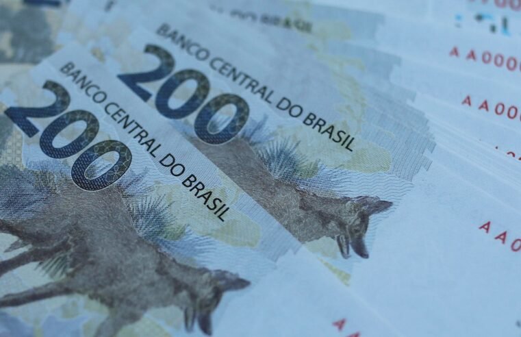 Entenda: disputa em torno do IOF define quem paga por ajuste fiscal