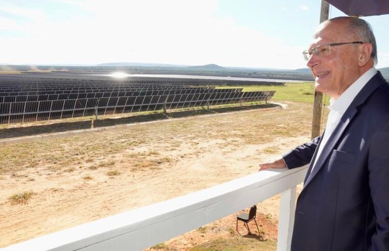 Novo parque solar em Minas Gerais pode abastecer 350 mil habitantes