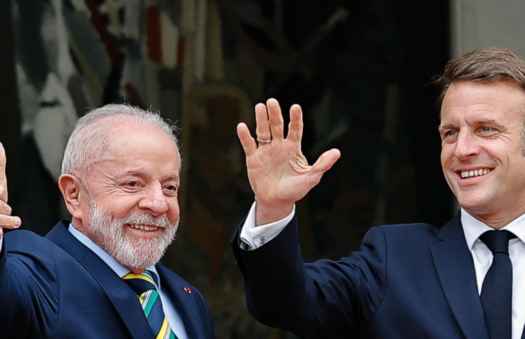 Ucrânia e Rússia não podem ser tratados em pé de igualdade, diz Macron
