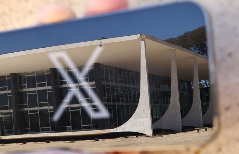 Rede X recorre ao STF contra suspensão de perfis de Carla Zambelli