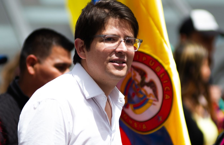 Miguel Uribe mostra sinais de melhora neurológica após ser baleado