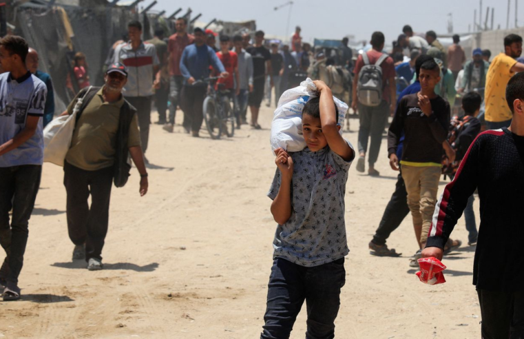 Gaza tem 40 mortos, metade perto de local de distribuição de alimentos