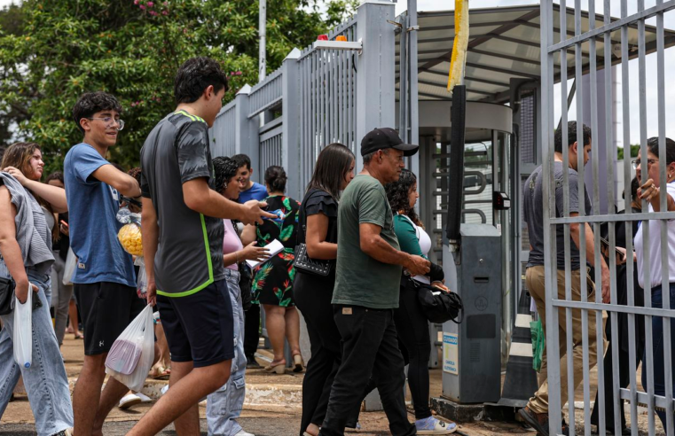 Prazo para pagar taxa de inscrição do Enem termina na quarta-feira