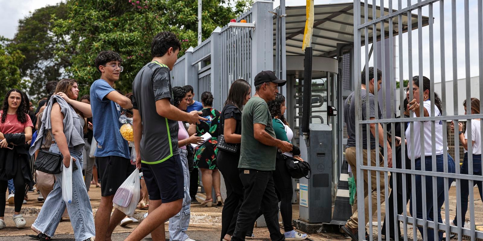 Prazo para pagar taxa de inscrição do Enem termina na quarta-feira