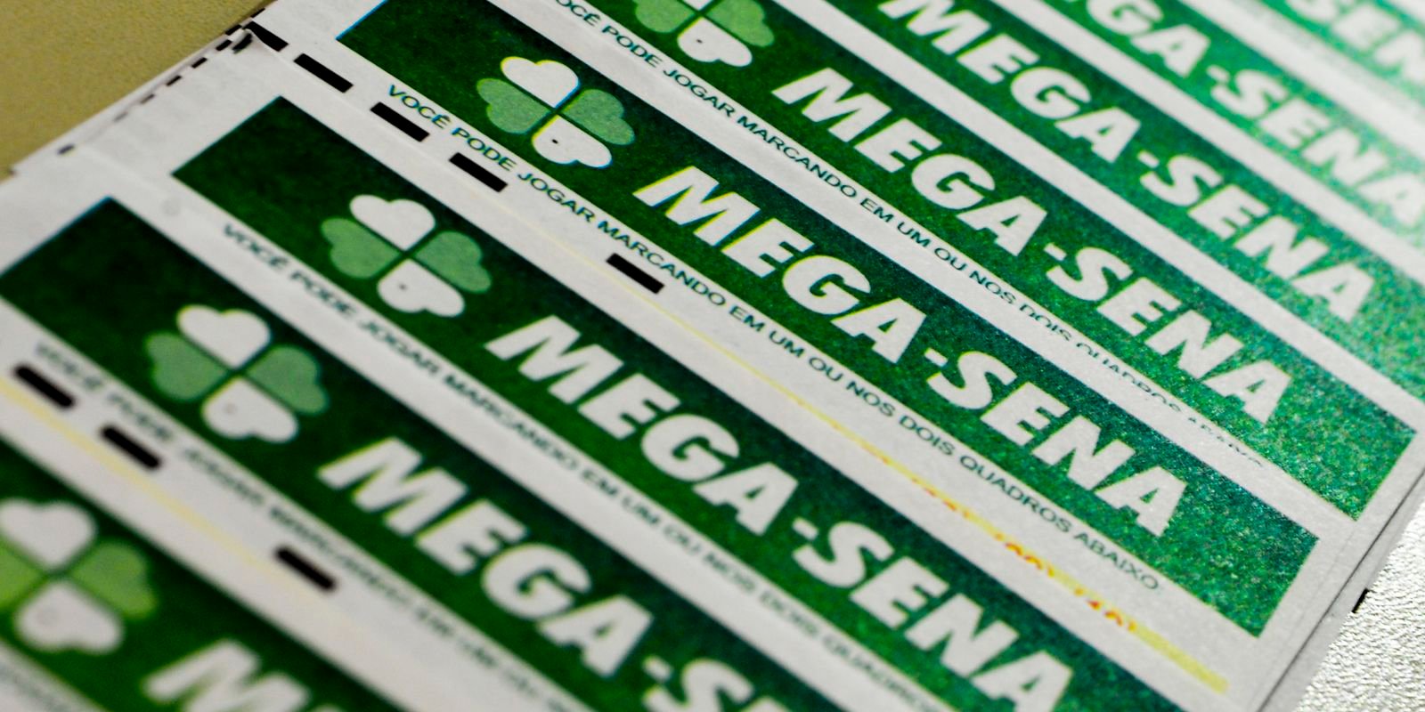 Mega-Sena acumula novamente e prêmio principal vai para R$ 130 milhões