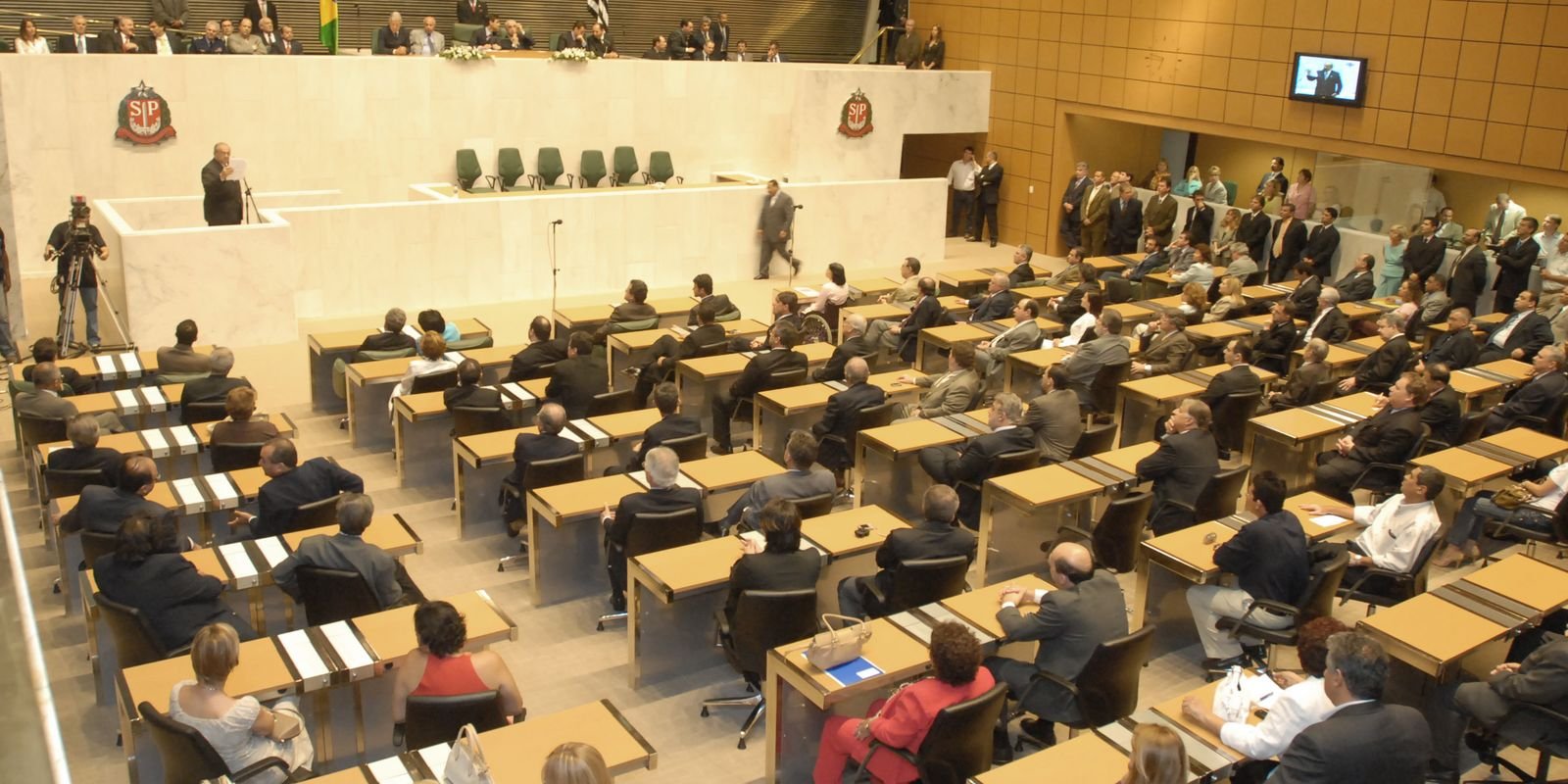 Deputadas estaduais paulistas recebem ameaças de morte