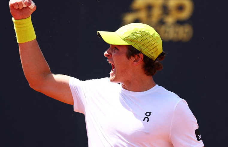 João Fonseca avança em ATP de Eastbourne, último antes de Wimbledon
