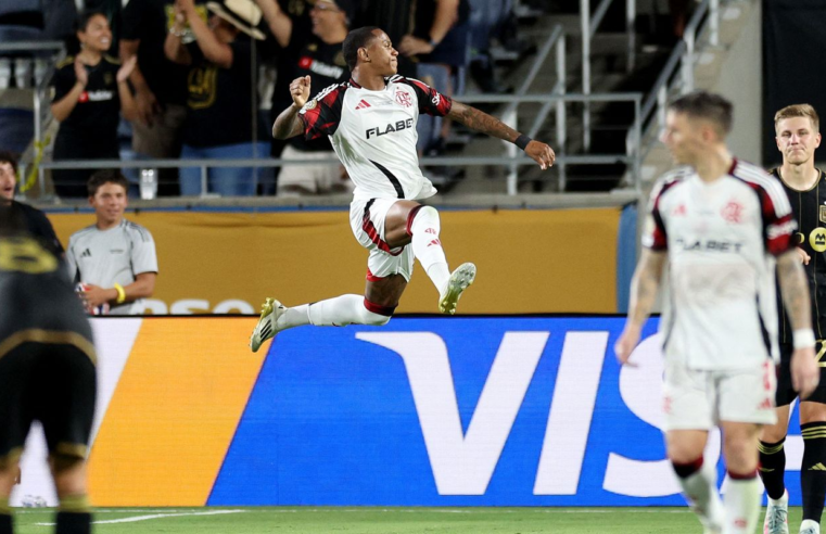 Flamengo fecha primeira fase do Mundial com empate com o Los Angeles