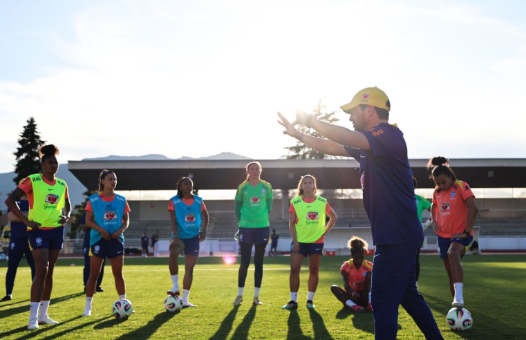 Seleção feminina fecha preparação para jogo contra França nesta sexta