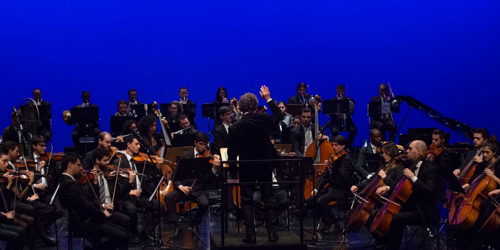Orquestra de Câmara da USP faz 30 anos e homenageia Itamar Assumpção