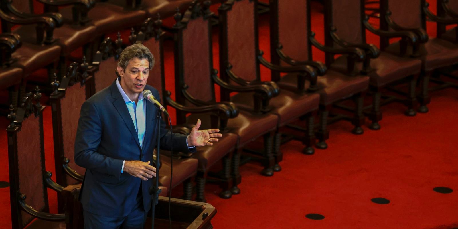 Haddad defende mobilização de progressistas contra desigualdade