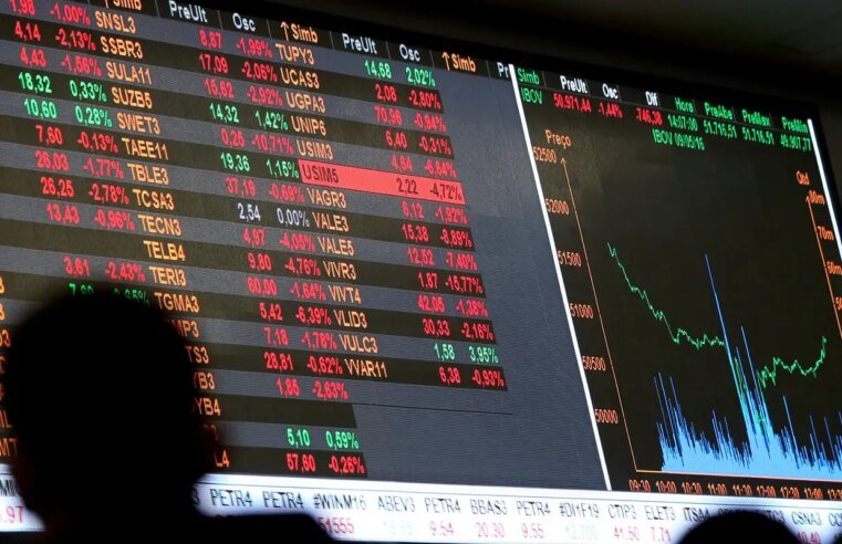 Bolsa supera os 141 mil pontos e volta a bater recorde