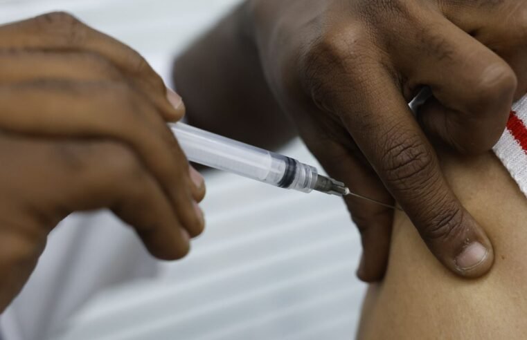 Casos de Síndrome Respiratória Aguda Grave estão em queda, diz Fiocruz
