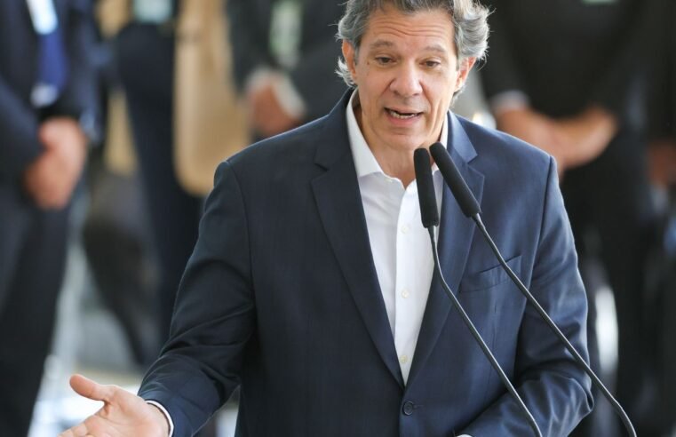 Ministro da Fazenda nega que vá alterar a meta fiscal