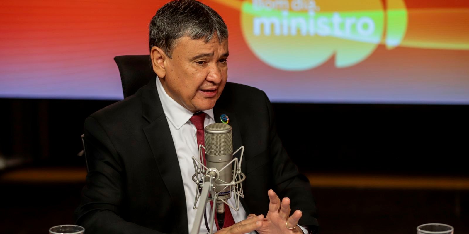 Tarifaço pode reduzir inflação de alimentos no Brasil, diz ministro
