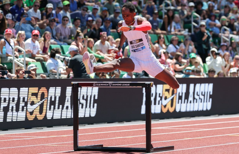 Alison dos Santos supera campeão olímpico em palco de título mundial