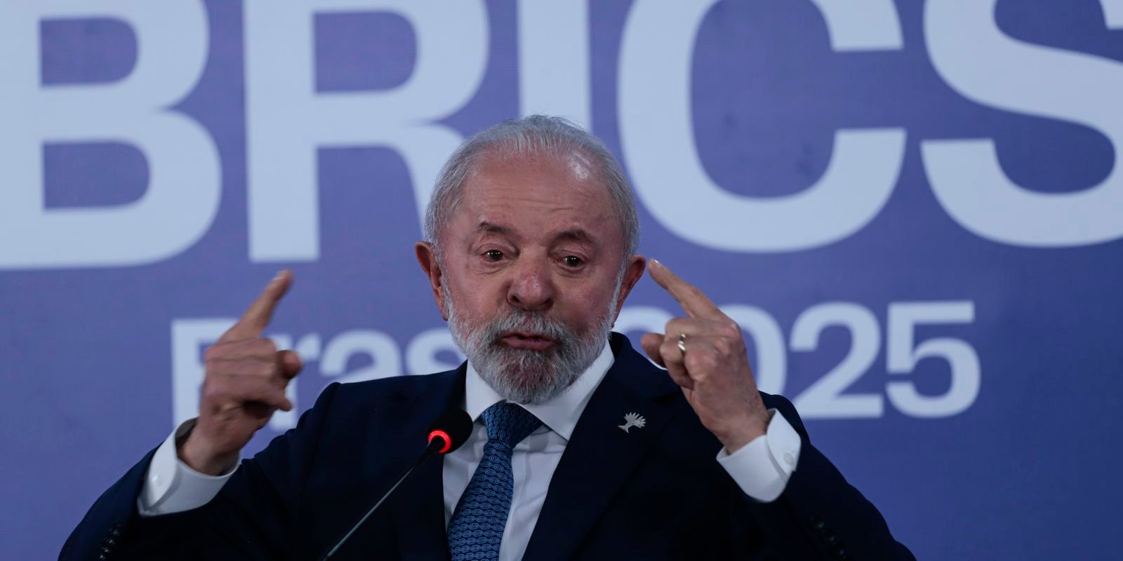 Lula afirma que Brics representa nova forma de fazer política