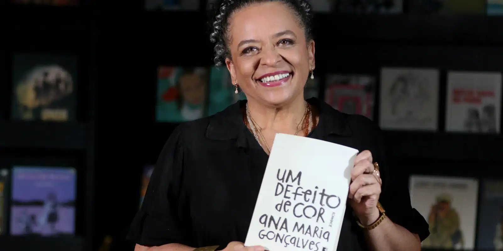 ABL elege Ana Maria Gonçalves, primeira mulher negra a virar imortal