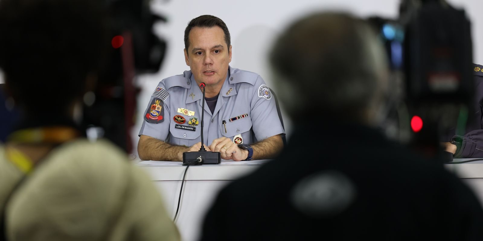 Operação em Paraisópolis acaba com dois mortos e dois policiais presos