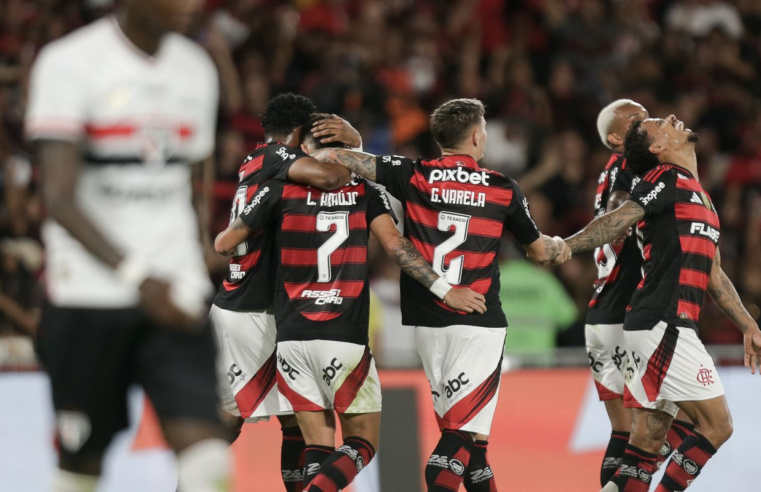Flamengo vence São Paulo por 2 a 0 no retorno do Brasileiro