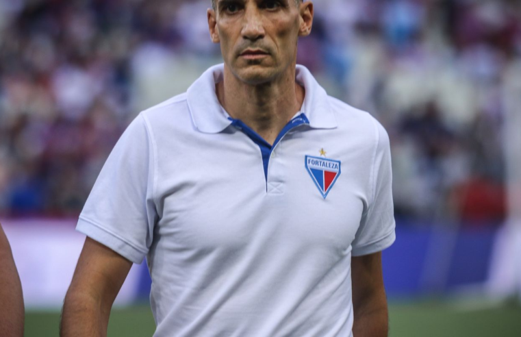 Fortaleza demite técnico Juan Pablo Vojvoda após 4 temporadas
