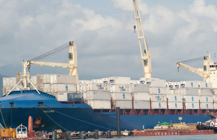 Para câmaras de comércio, tarifa de 50% afeta economia norte-americana