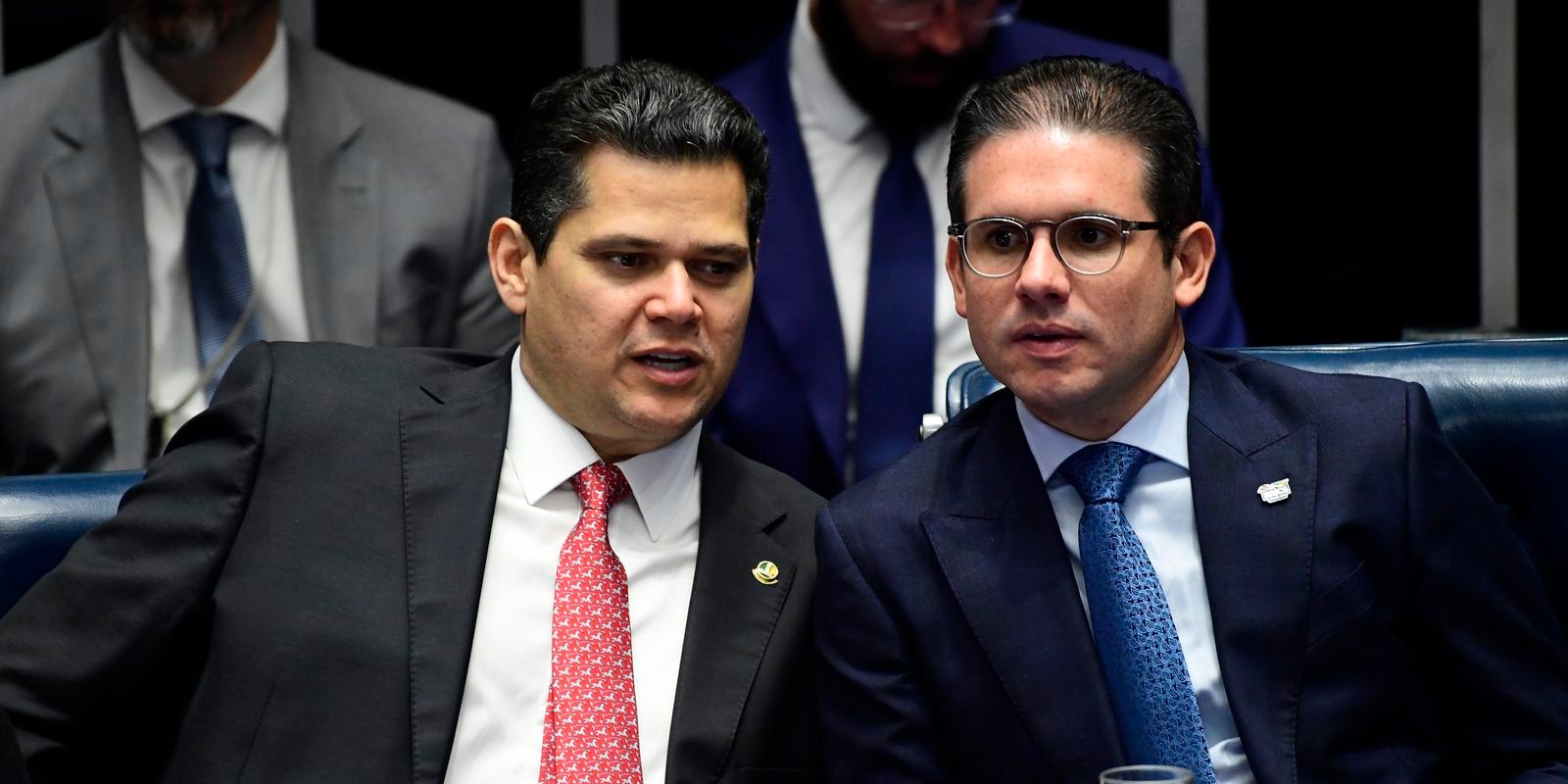 Chefes do Senado e da Câmara falam em união contra "agressão" dos EUA