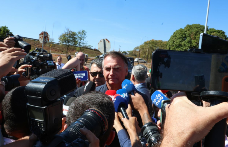 Maioria da 1ª Turma do STF vota por manter cautelares contra Bolsonaro