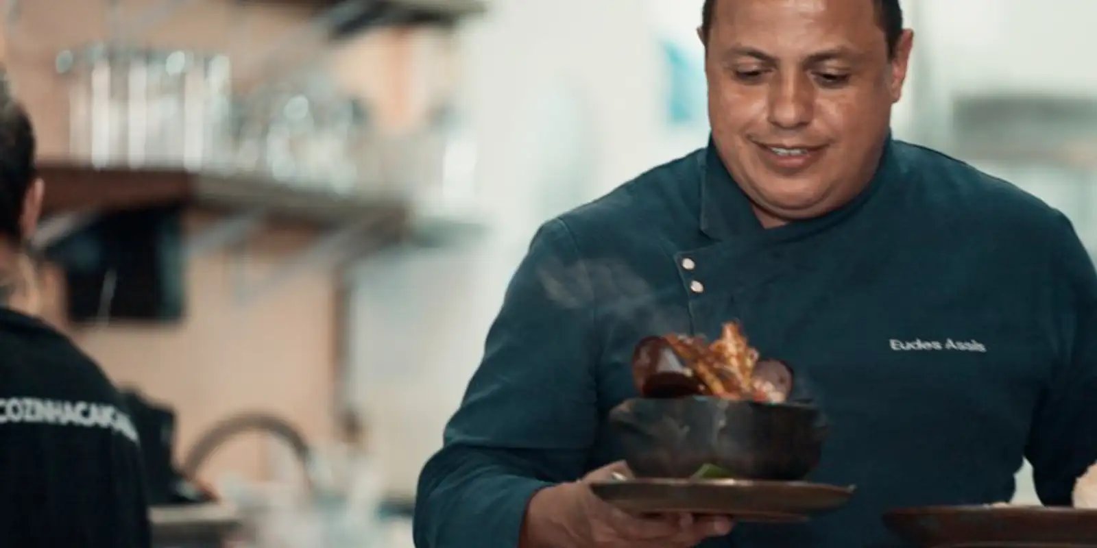 "Chefs do Brasil" leva gastronomia caiçara à TV Brasil neste sábado