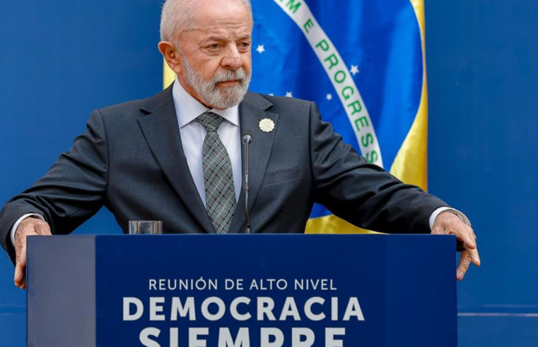 Democracia corre risco como no período nazista, diz Lula