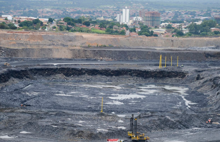 Mostra de cinema questiona custos da extração mineral no país