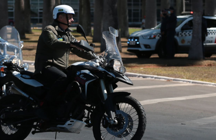 “Pintou um clima": Bolsonaro é condenado por fala sobre venezuelanas