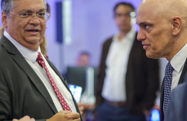 Dino se solidariza e elogia Moraes, alvo de novas sanções dos EUA