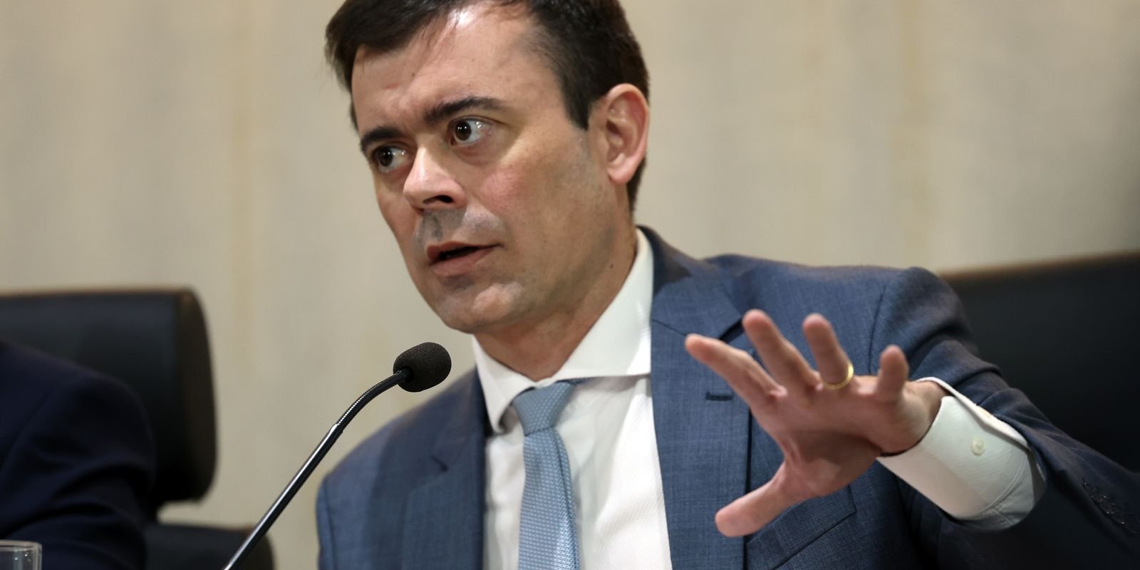 Tarifaço não deve afetar investimentos dos EUA no Brasil