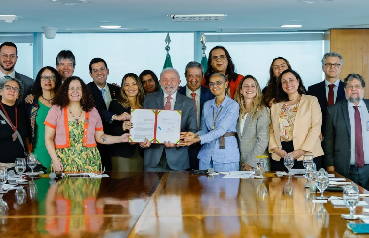 Lula sanciona lei que proíbe uso de animais em testes cosméticos