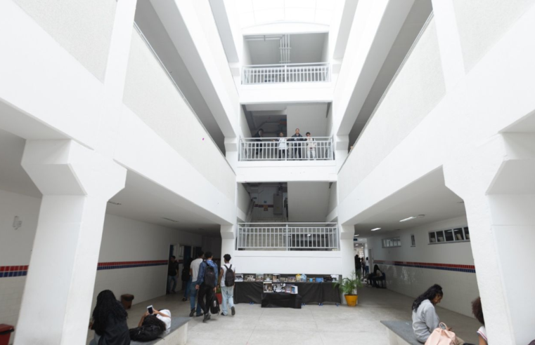 Escola em tempo integral deve ter jornada mínima de 35 horas semanais