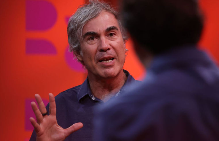 Bruno Paes Manso analisa origem e futuro das milícias no DR com Demori