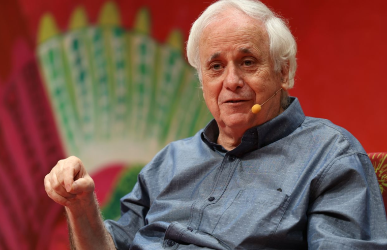 Israel pratica genocídio, colonização e apartheid, diz Ilan Pappe