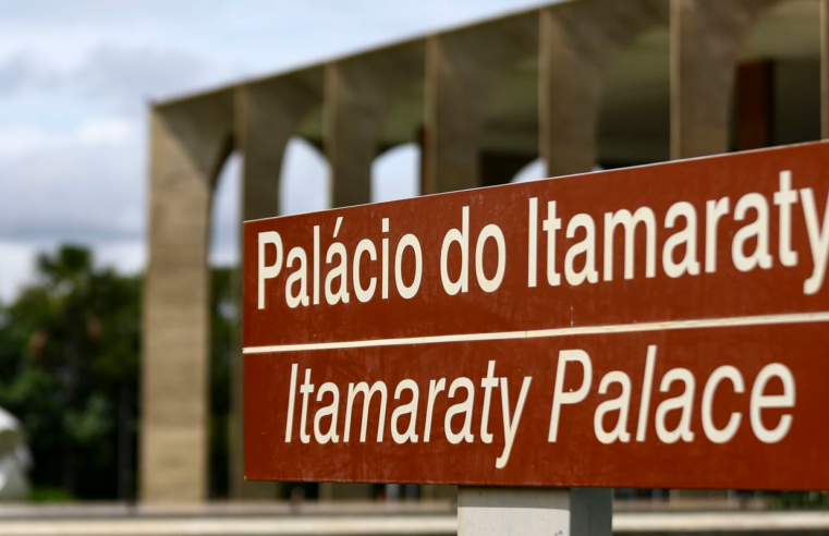 Itamaraty e Gleisi rechaçam ataque de vice-secretário de Trump