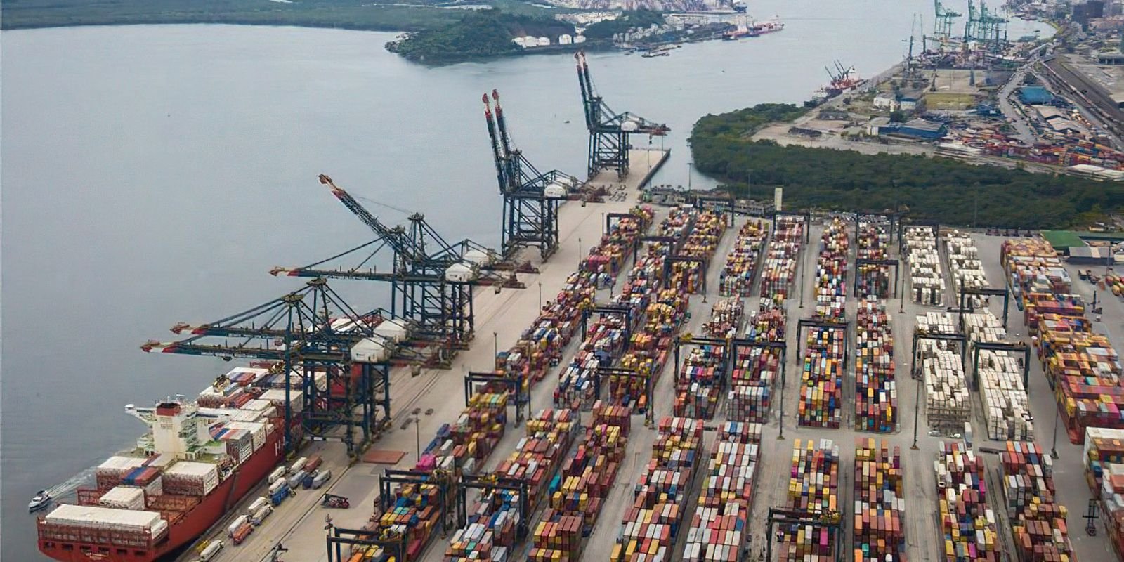 Tarifaço prejudica empresas e geração de empregos, diz FecomercioSP
