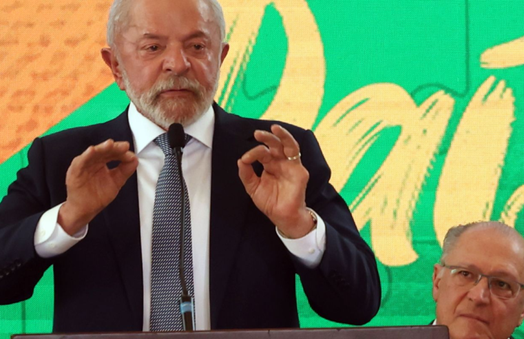 Lula envia na quarta ao Congresso projeto que regula redes sociais