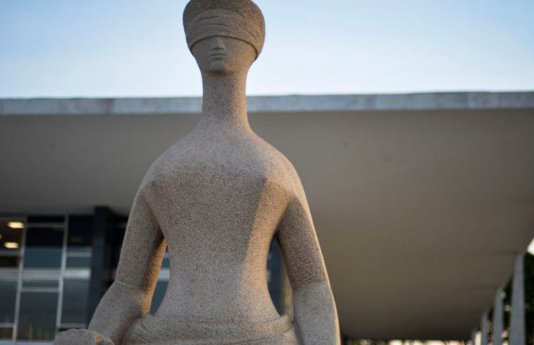 STF faz hoje acareação de Cid e Câmara, réus na trama golpista