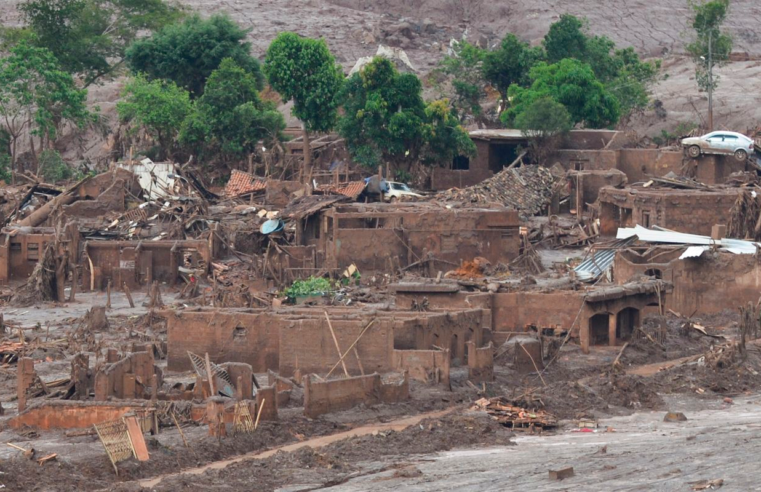 Caso Samarco: programa de indenização chega a 300 mil pedidos