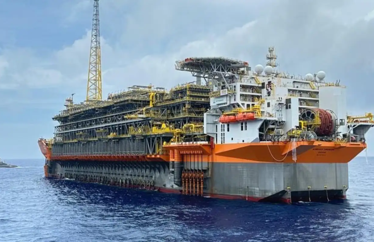 Plataforma Almirante Tamandaré bate recorde de produção da Petrobras