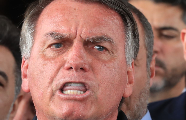 Exames de Bolsonaro indicam resquícios de inflamações pulmonares