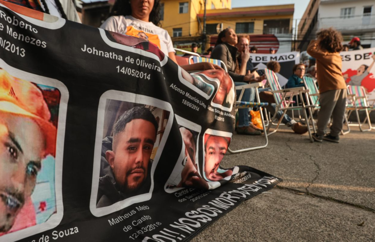 Familiares e movimentos fazem ato pelos 10 anos da chacina de Osasco