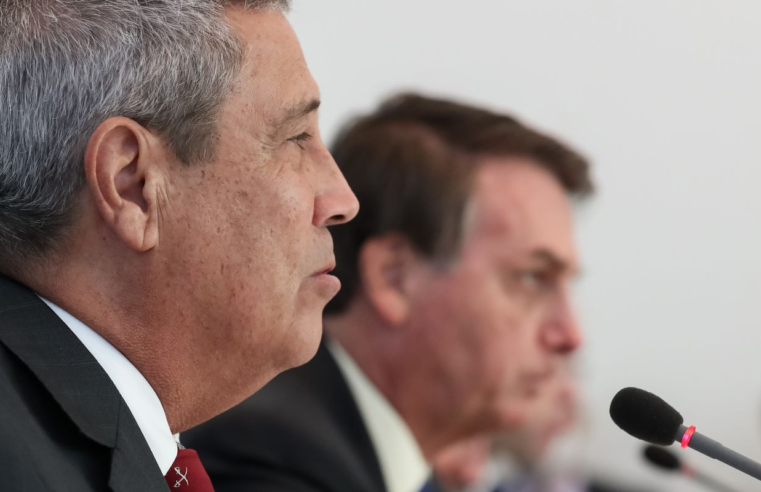 PF: Braga Netto violou proibição de manter contato com Bolsonaro