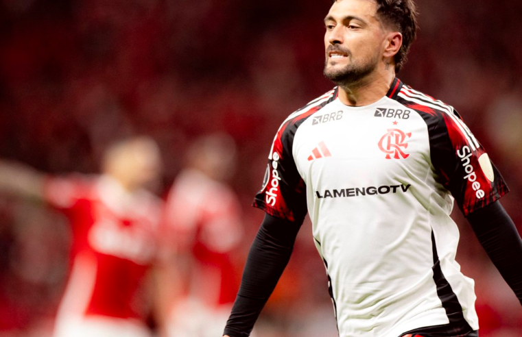 Flamengo volta a derrotar o Internacional e avança na Libertadores