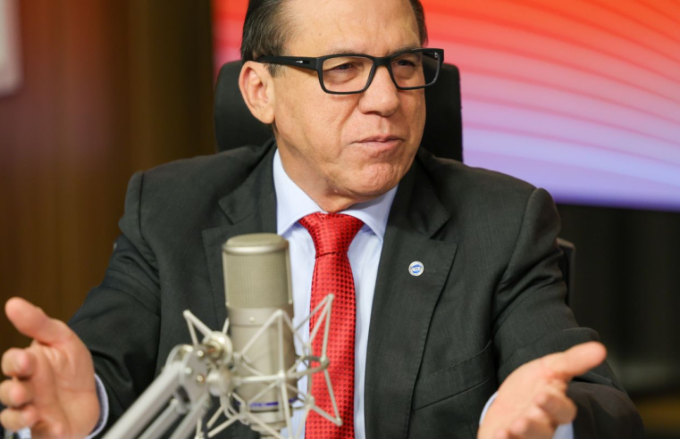 Ministro minimiza impacto do tarifaço no mercado de trabalho